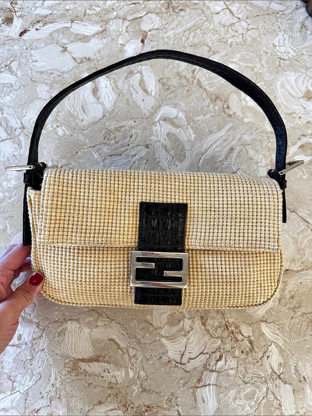 Rare 2000s FENDI Woven/Raffia Baguette